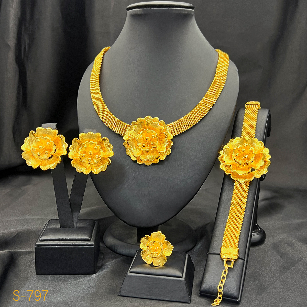 24k Gold-plated Jewelry Four-piece Set